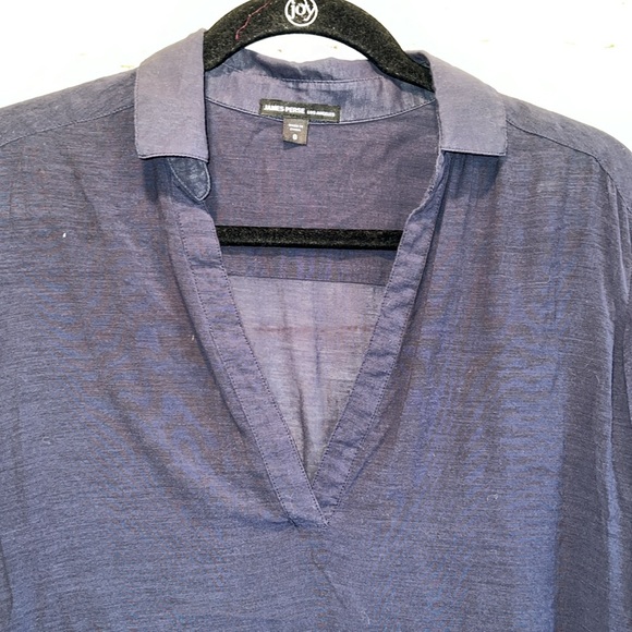 James Perse Shirt Womens 0 Navy Blue Collard Side Split Hem V Neck Blouse Flowy - Picture 2 of 9